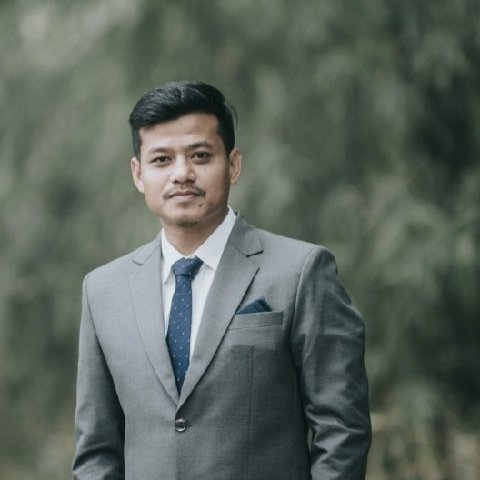 Dr. Alongbar Wary